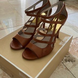 Michael Kors Jessie Zip 10M